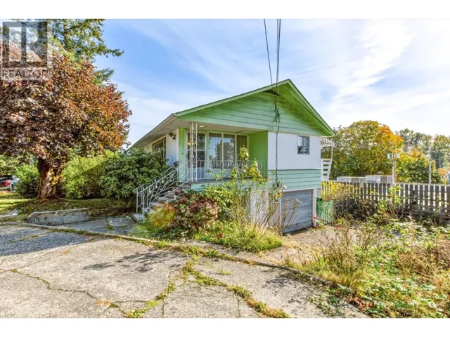 205 NELSON STREET, Coquitlam, British Columbia V3K4M5