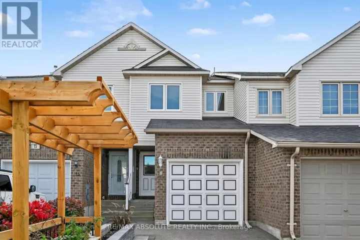 13 SPRUCE CRESCENT, Arnprior, Ontario K7S3V8