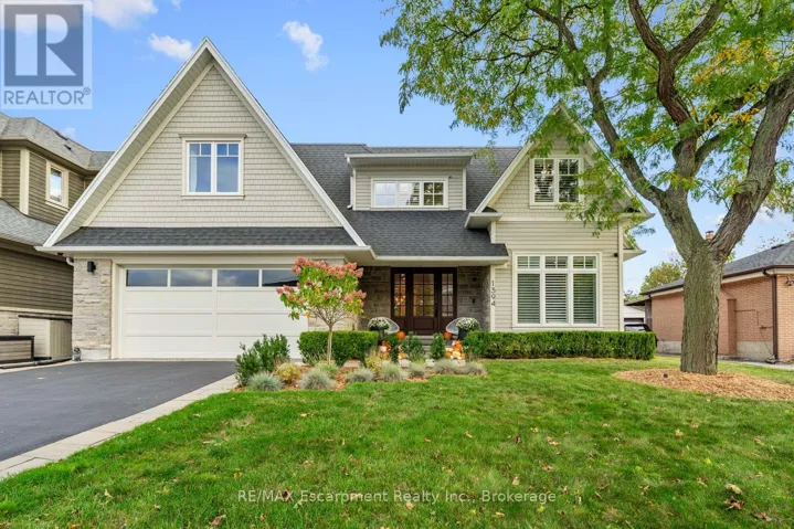 1394 WAVERLY AVENUE, Oakville (WO West), Ontario L6L2S3