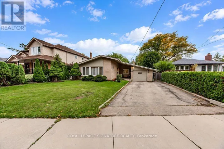 10 BEAVER BEND CRESCENT, Toronto (Eringate-Centennial-West Deane), Ontario M9B5P8