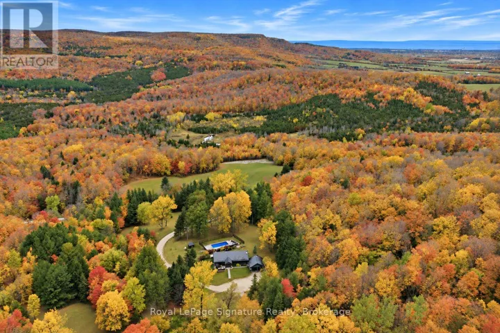 529802 OSPREY THE BLUE MOUNTAINS TOWNLINE, Grey Highlands, Ontario L0M1P0