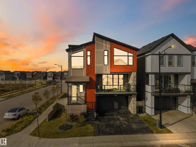 4204 HAWTHORN RO SW, Edmonton, Alberta T6X2Y7
