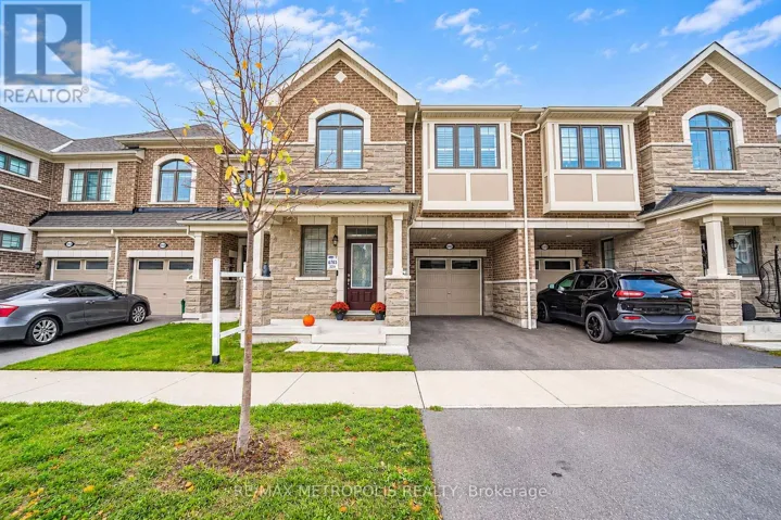 3237 TURNSTONE BOULEVARD, Pickering, Ontario L1X0N3