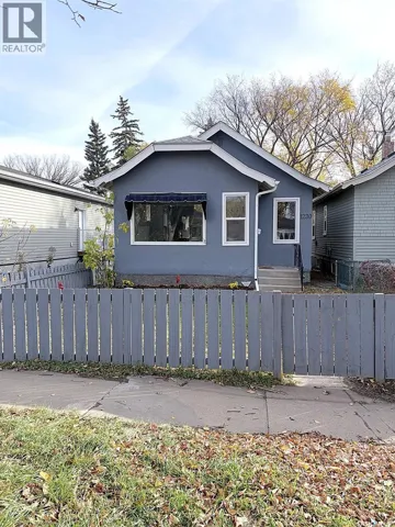 1230 E AVENUE N, Saskatoon, Saskatchewan S7L1T4
