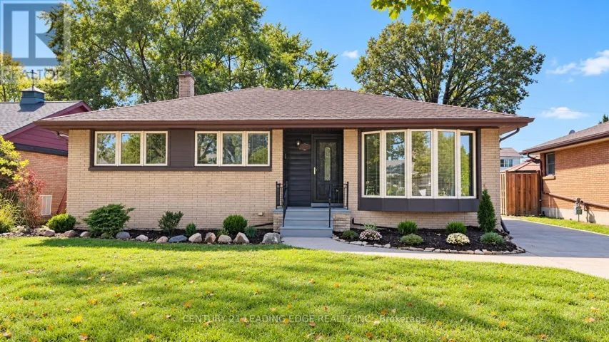 1275 PARKVIEW AVENUE, Windsor, Ontario N8S2X8