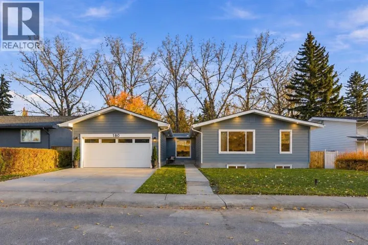 180 Maple Court Crescent SE, Calgary, Alberta T2J1W1