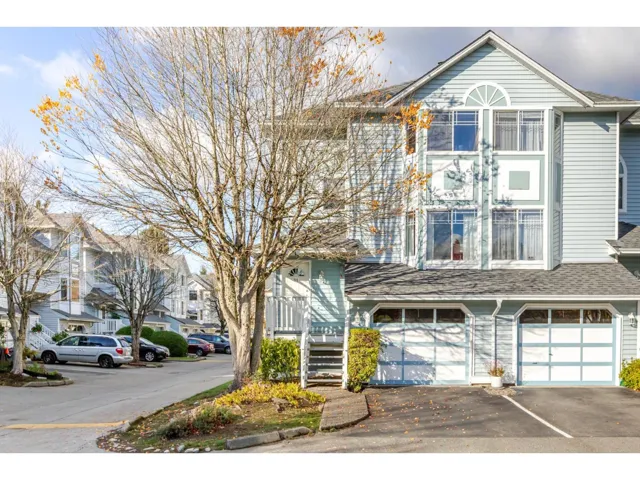 31 15550 89 AVENUE, Surrey, British Columbia V3R1N1