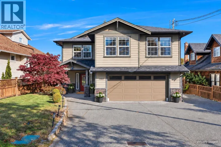 1160 Dunsterville Ave, Saanich, British Columbia V8Z2W7