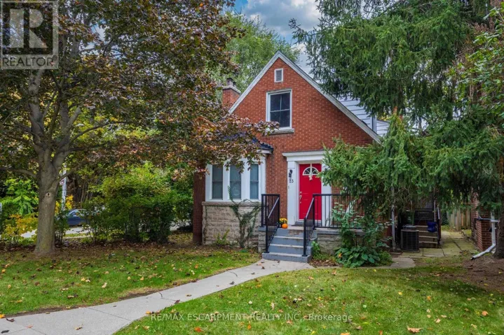 23 FORSYTH AVENUE S, Hamilton (Westdale), Ontario L8S2A4