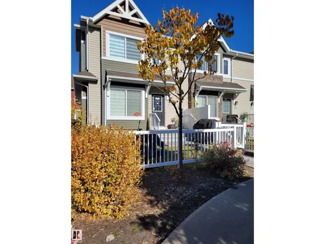 #47 14621 121 ST NW NW, Edmonton, Alberta T5X0H2
