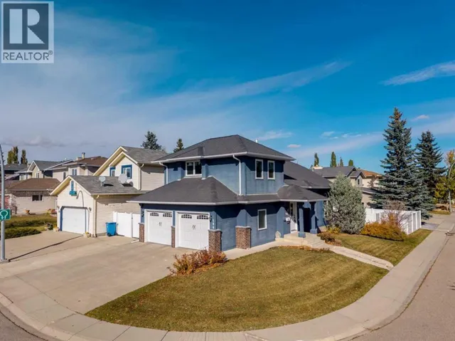 106 Hawkland Place NW, Calgary, Alberta T3G3R8
