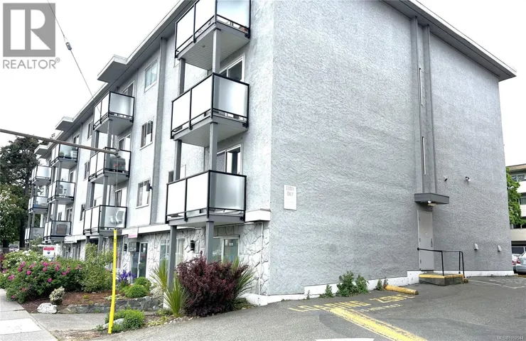304 904 HILLSIDE Ave, Victoria, British Columbia V8T1Z8