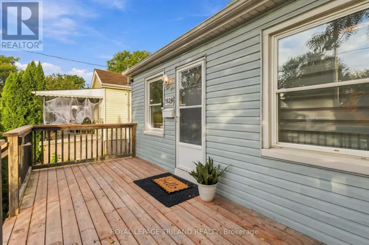 1628 CHURCHILL AVENUE, London East (East H), Ontario N5W2K9