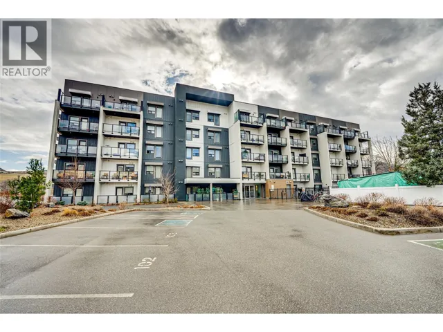 2555 Lakeshore Road Unit# 321, Vernon, British Columbia V1H1M9