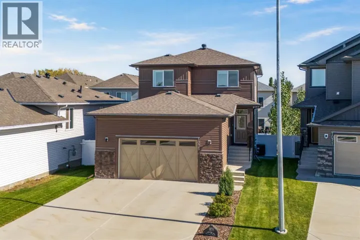 1075 Stevens Place, Crossfield, Alberta T0M0S0