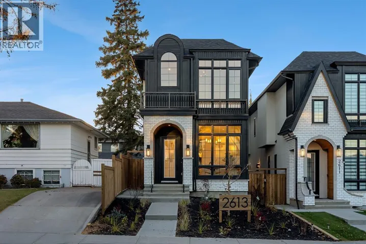 2613 35 Street SW, Calgary, Alberta T3E2Y3