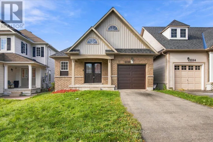 1220 LANGLEY CIRCLE, Oshawa (Pinecrest), Ontario L1K0E2