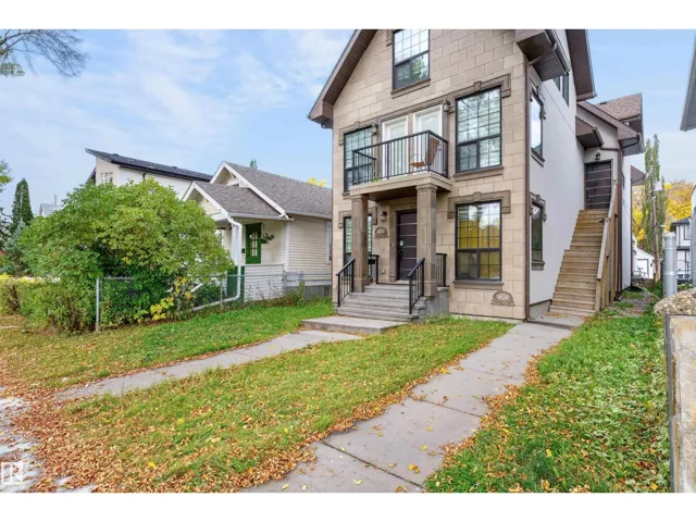 9526 109A AV NW, Edmonton, Alberta T5H1G3