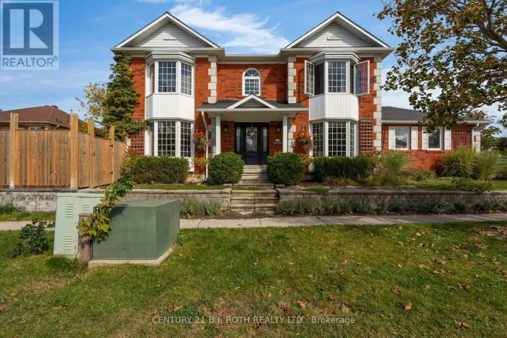 2 BRUSHWOOD CRESCENT, Barrie (Bayshore), Ontario L4N7G5