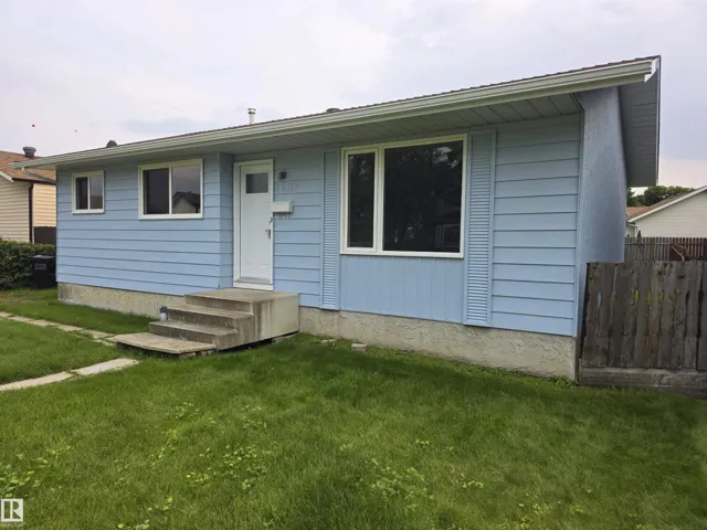 1907 145A AV NW, Edmonton, Alberta T5Y1S9