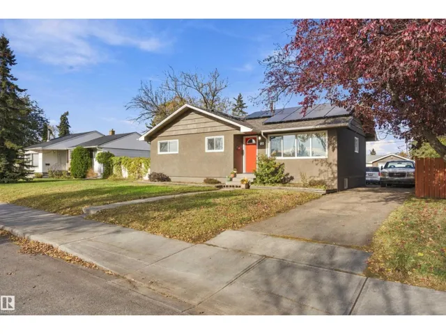 5312 101 AV NW, Edmonton, Alberta T6A0G8