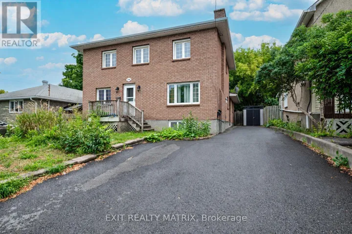 2 - 1384 CHATELAIN AVENUE, Ottawa, Ontario K1Z8A8