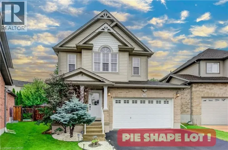 521 SNOWDROP Court, Kitchener, Ontario N2E4G4