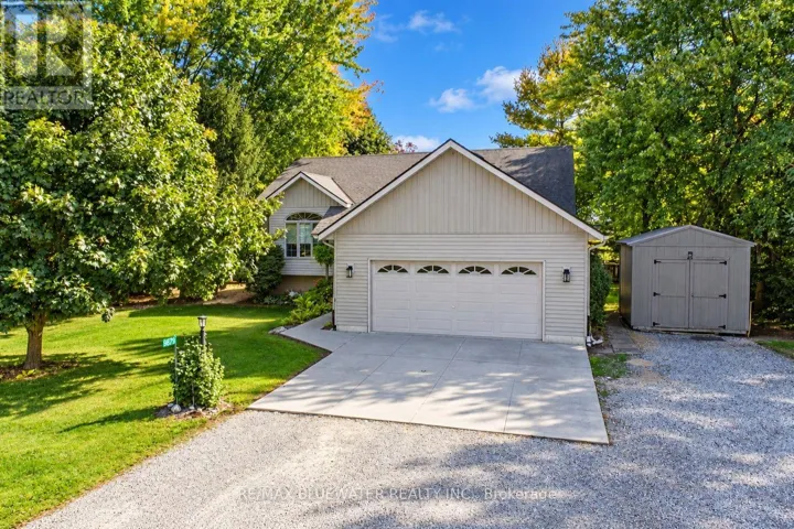 9879 LEONARD STREET, Lambton Shores (Grand Bend), Ontario N0M1T0