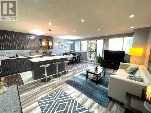 203 - 2095 ROCHE COURT, Mississauga (Sheridan), Ontario L5K2C8