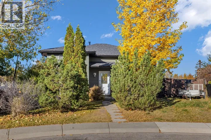 139 Falton Way NE, Calgary, Alberta T3J1J5