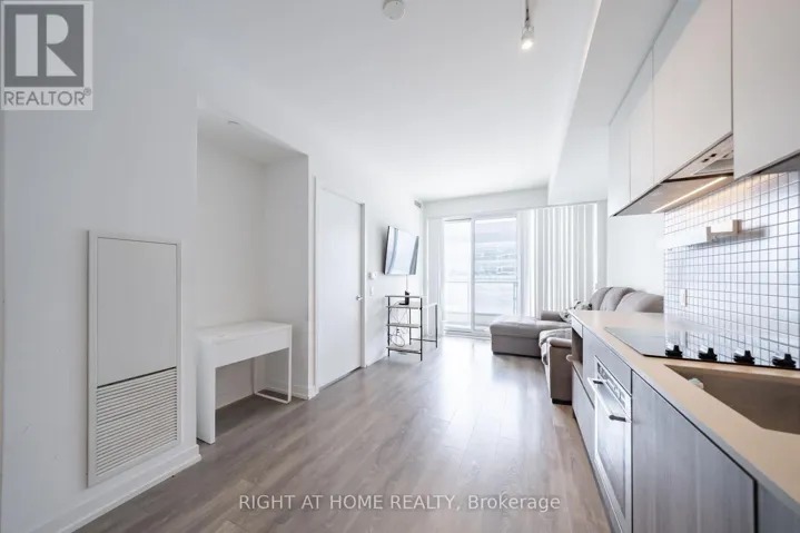 1005 - 5 BUTTERMILL AVENUE, Vaughan (Vaughan Corporate Centre), Ontario L4K0J5