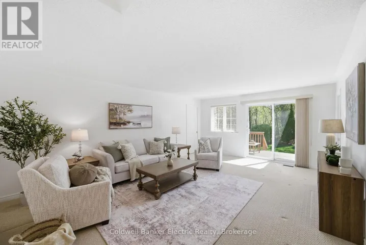 40 - 300 FRANMOR DRIVE, Peterborough (Ashburnham Ward 4), Ontario K9H7R2