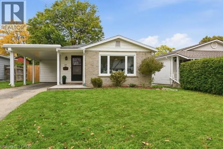 197 PINEDALE Drive, Kitchener, Ontario N2E1K2