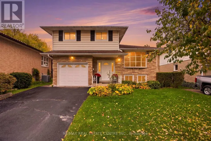 39 SEBAS COURT, Cambridge, Ontario N1R6M4