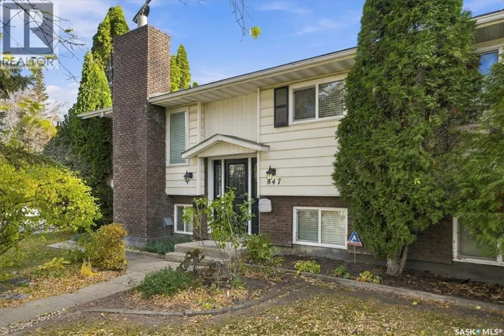 647 Redberry ROAD, Saskatoon, Saskatchewan S7K4S4