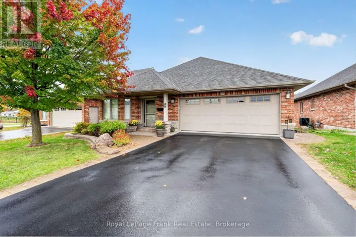39 GREEN ARBOUR WAY, Kawartha Lakes (Lindsay), Ontario K9V0E7