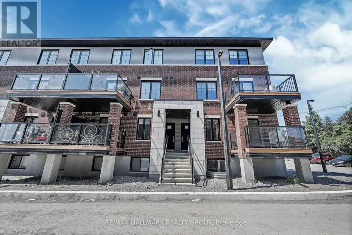 100 CASITA PRIVATE, Ottawa, Ontario K1W0X6