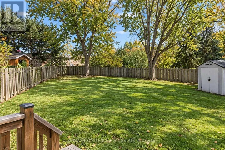 2458 COBBINSHAW CIRCLE, Mississauga (Meadowvale), Ontario L5N2G3