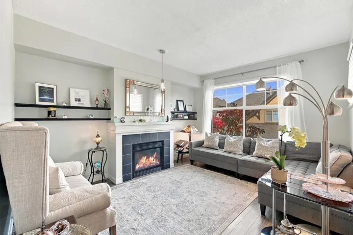 10 15152 62A AVENUE, Surrey, British Columbia V3S1V1