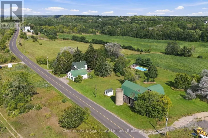 265 RIDGE ROAD, Prince Edward County (Hallowell), Ontario K0K2T0