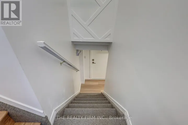 LOWER - 408 RIDGEWOOD CRESCENT, London South (South D), Ontario N6J3H3
