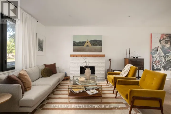 11 MAPLE BOULEVARD, Toronto (Mimico), Ontario M8V2B7
