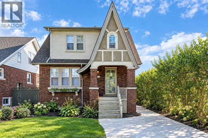 1917 ONEIDA COURT, Windsor, Ontario N8Y1T1