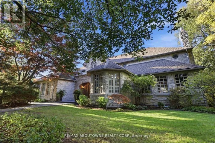 437 CAIRNCROFT ROAD, Oakville (MO Morrison), Ontario L6J4N1