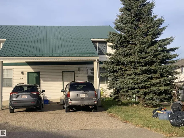 28 Brownstone RD, Lacombe, Alberta T4L1V6