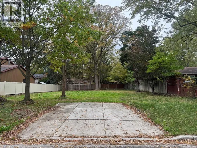 3365 RANKIN, Windsor, Ontario N9E3C2