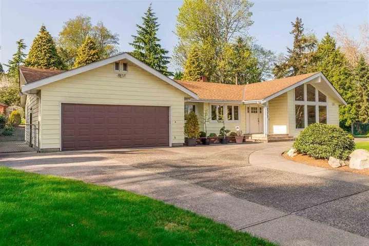 18075 20 AVE, Surrey, British Columbia V3Z9V8