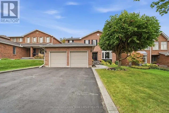 38 LANEWOOD DRIVE, Aurora (Hills of St Andrew), Ontario L4G4T8