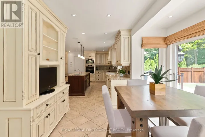 92 WILDWOOD TRAIL, Barrie (Ardagh), Ontario L4N7Z8