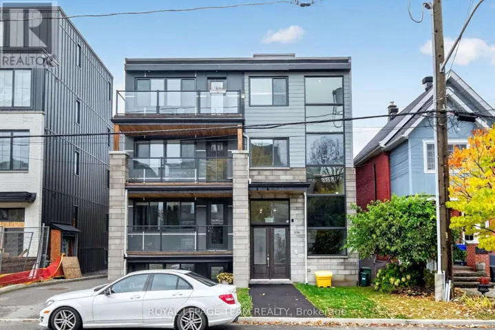 3 - 336 TWEEDSMUIR AVENUE, Ottawa, Ontario K1Z5N4